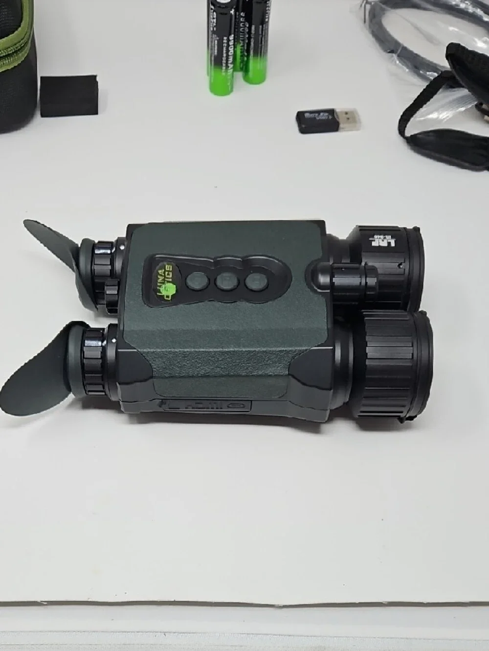 LUNA OPTICS QUANTUM Digital Day/Night Binoculars with Laser Rangefinder